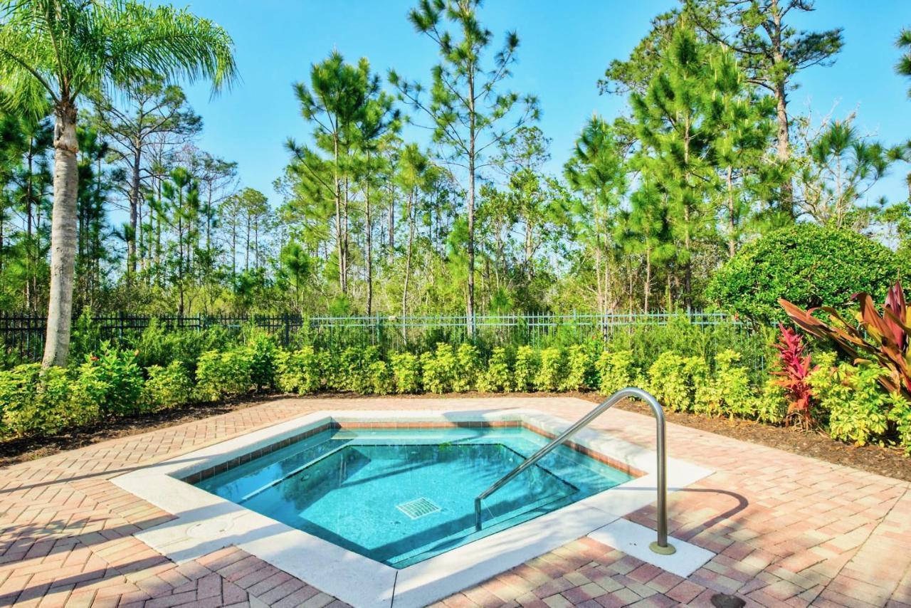 2Br Condo - W Hot Tub & Pool - Near Disney ออร์ลันโด ภายนอก รูปภาพ